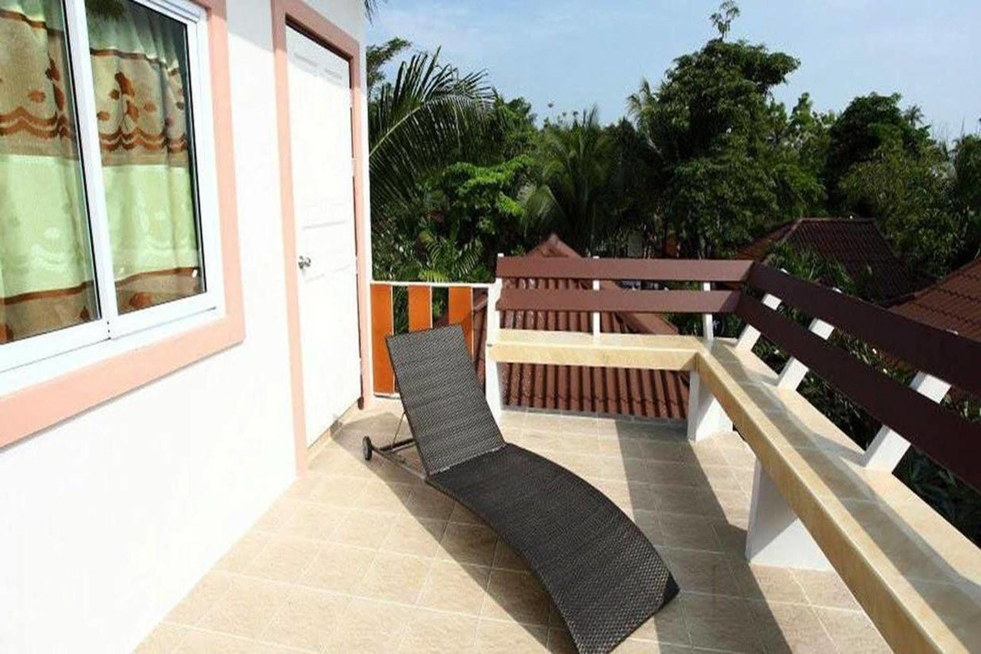 Just Chilling Home Ban Phang Phrao 外观 照片